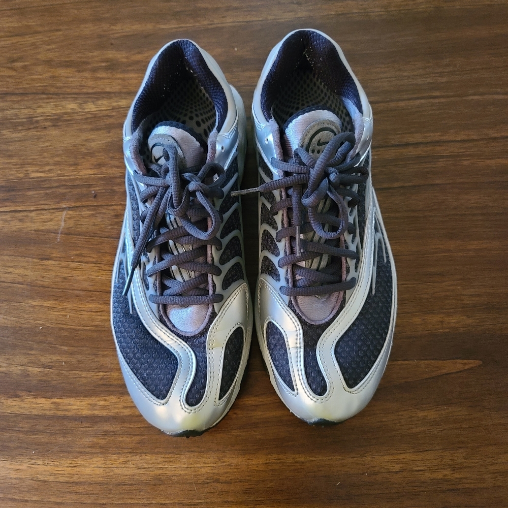 Excellent used Nike Air Tuned max.